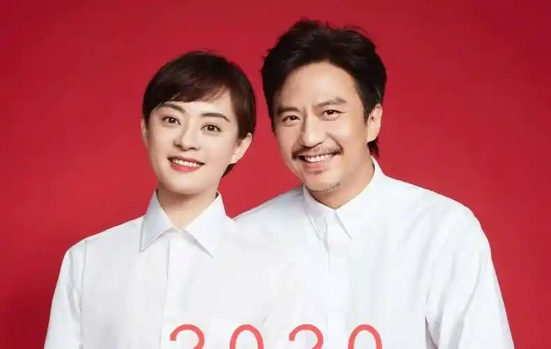 邓超发文:听妈妈说俩孩子昨晚啥也没干偷偷画的,看后要哭了_孙俪_照片