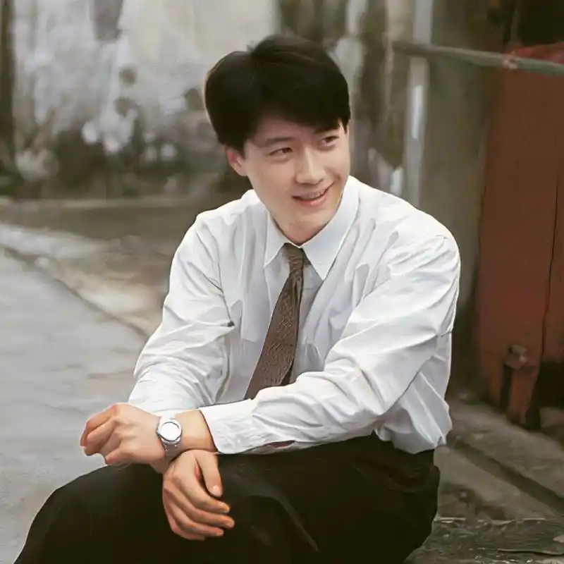 【自修】黎明头像