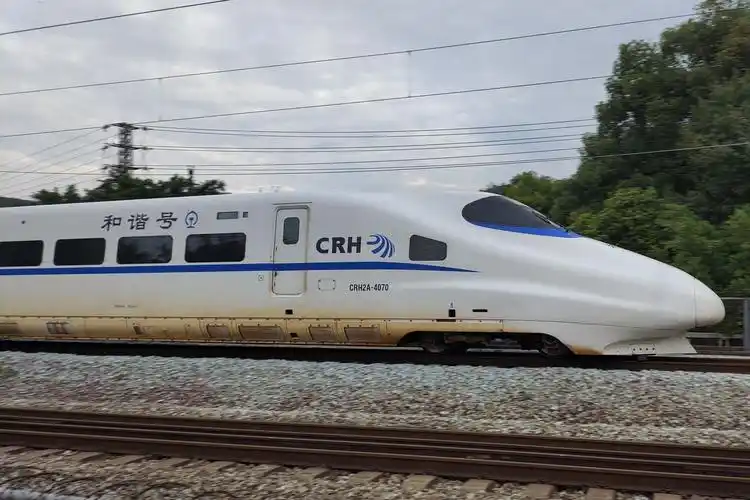 crh2型动车