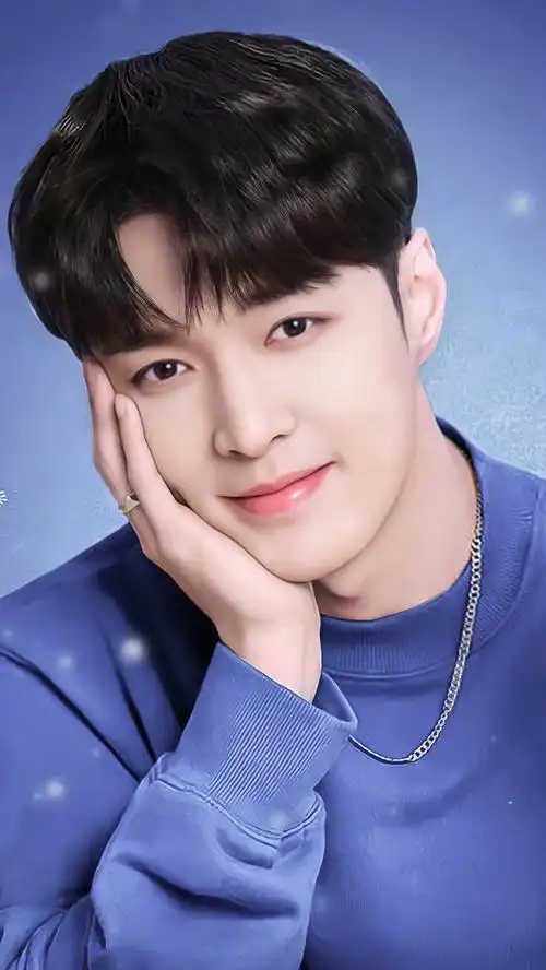 张艺兴眼里有星辰大海胸中有丘壑万千