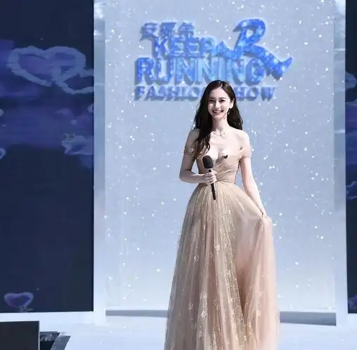 半人高玫瑰花束太抢镜,9张照片令人激动|杨颖|模特|郑中基|奔跑吧