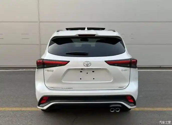 全新丰田皇冠陆放20t版本将于9月上市