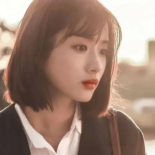 求日系点的头像或者说日本美女的头像