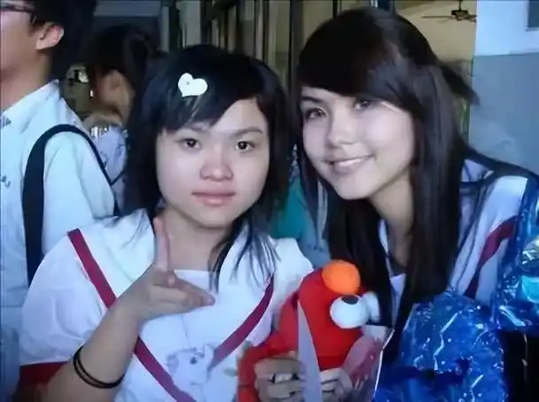 回顾昆凌:嫁大14岁歌手周杰伦,婚后连生三胎,今一家五口其乐融融