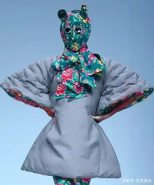 12个奇怪的服装设计实在无法直视这样的衣服你敢穿吗