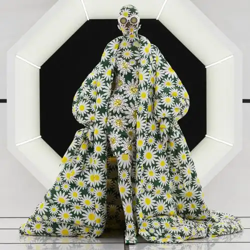 服饰折射现实盘点2020奇奇怪怪的服装设计奇葩背后另有深意