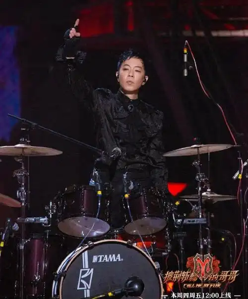 beyond三成员现状:黄贯中录综艺,叶世荣接商演,黄家强搞房地产