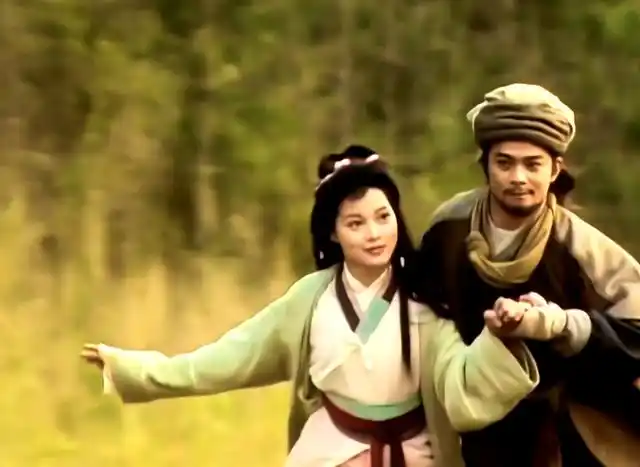 乔峰与阿朱:卑微的爱情,悲剧早已注定