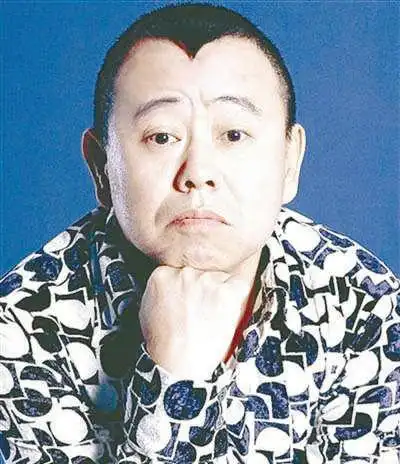 导演 /歌手 /演员 毕业院校: 0 演技评分 0 人打分 简介: 潘长江