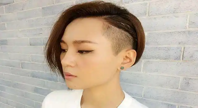 女星"半边"发型,邓紫棋斜庞克,周笔畅"单边铲",她太犀利!