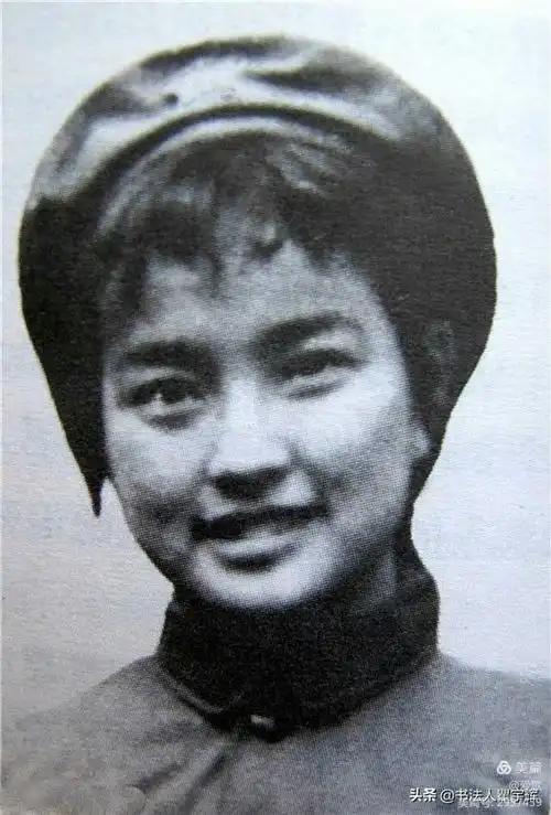 花骨朵,小时候的刘晓庆,11张难得一见的珍贵老照片欣赏