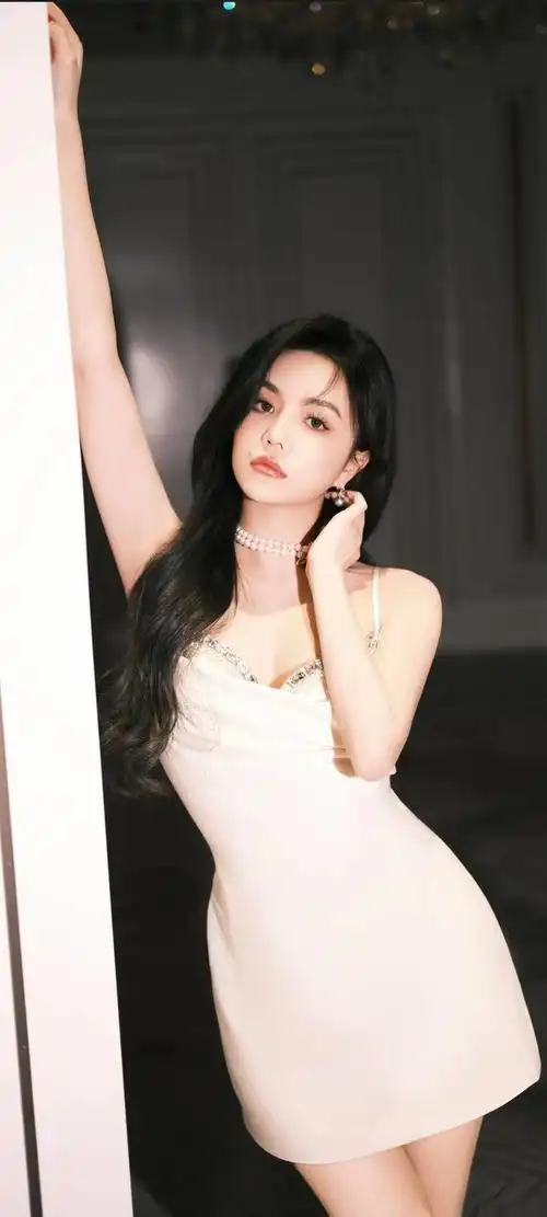 性感迷人 你认为谁身材最好 谁颜值最高 快来看看吧|the9|许佳琪|孔