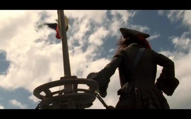 《加勒比海盗1》杰克船长首次出场(高清版)破船开出战列舰的感觉