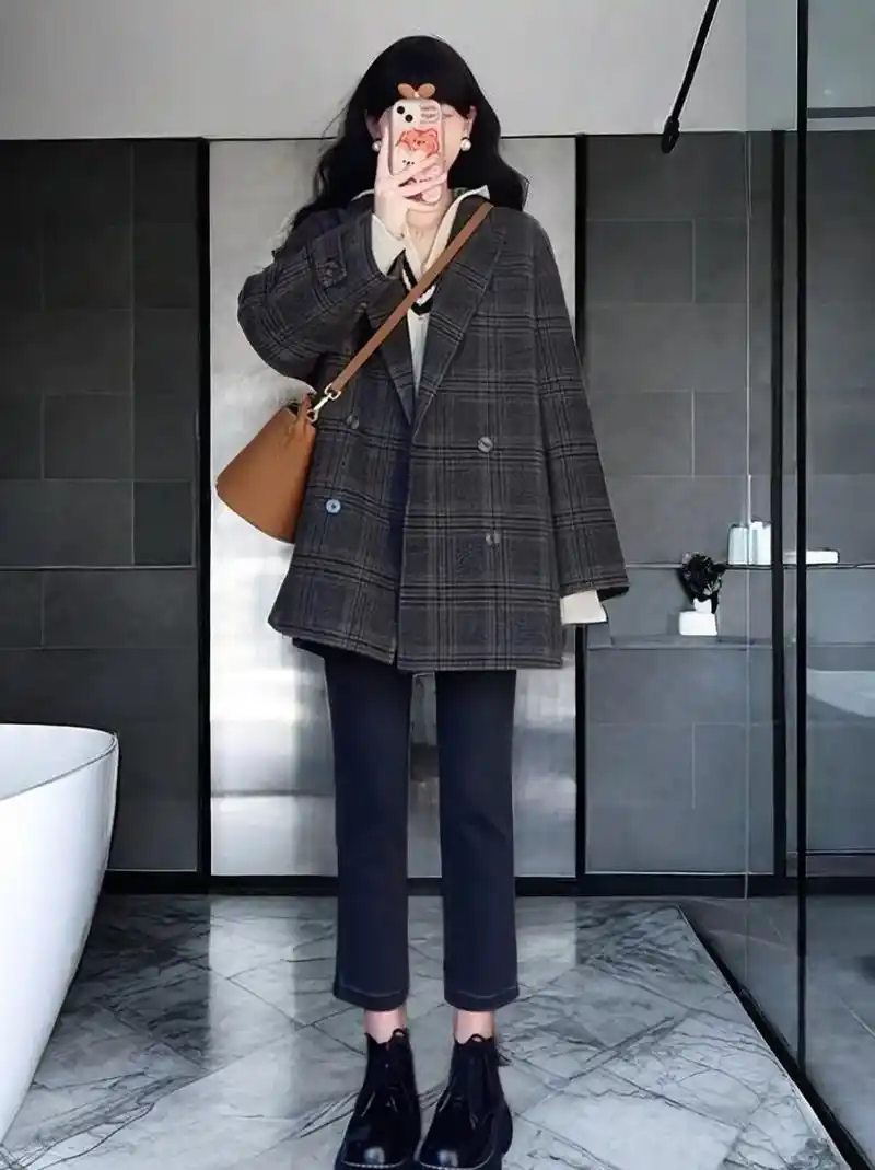 91 格子西装毛呢外套女秋冬新款韩系赫本风短款小个子大衣高级 - 抖