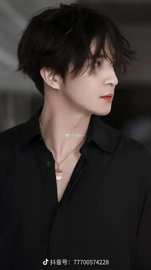 薛之谦717生日快乐#薛之谦超话生日快乐啊,这么多年仍最爱这张照片