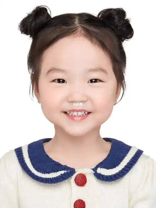 宝宝的第一张证件照