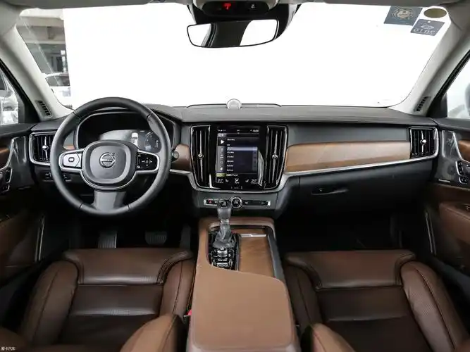 【2018款沃尔沃s90t5 智尊版_中控区_1/1742张图片】_汽车图片大全