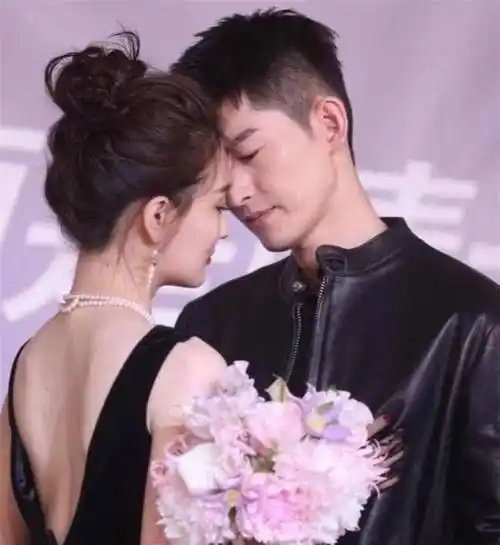 张翰首次晒出结婚证,网友:原来她才是绯闻女友_徐璐_关系_郑爽