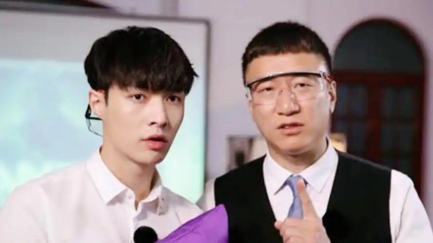 我们的阵容足够庞大和优秀(张艺兴新剧即将袭来,再搭孙红雷强强联合