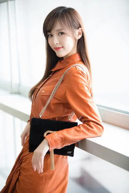 唐嫣图片   唐嫣复古优雅写真图片