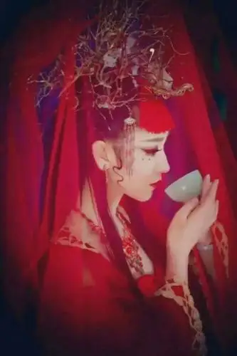 古风壁纸头像嫁衣如火