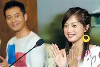 "箫剑"黄晓明"知画"秦岚携手见"还珠"迷