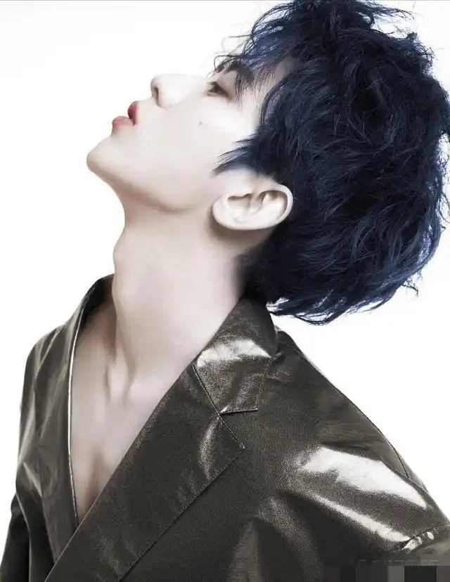 原创最美"喉结杀"肖战王一博蔡徐坤鹿晗,你选谁