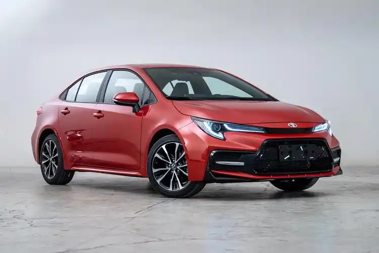 增全新运动系列 广汽丰田2021款雷凌上市