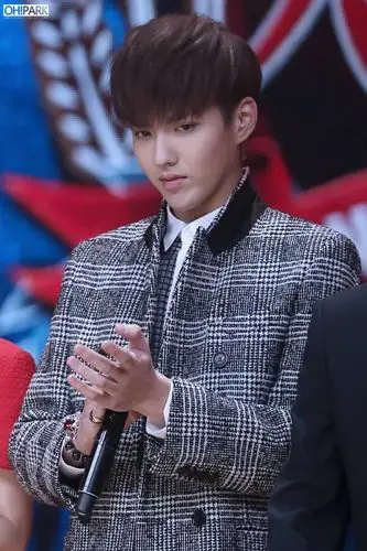 exo kris 吴亦凡