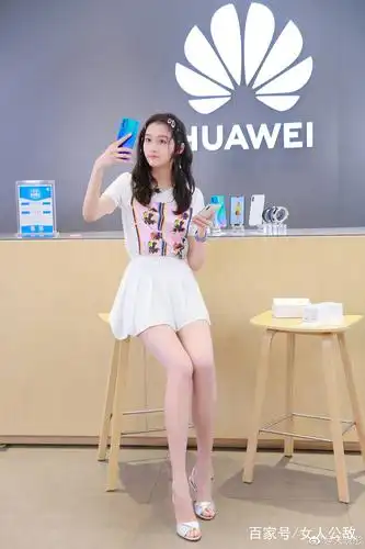 关晓彤的大长腿,九亿少女的梦,上帝是偏心的,又是学霸又是美女