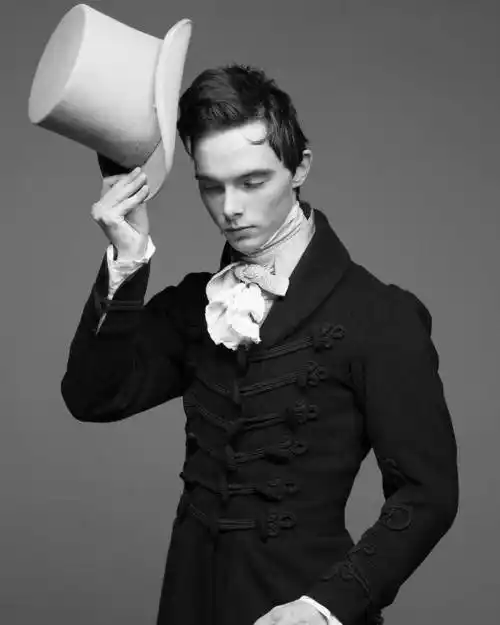 从皇家赛马带你领略英国的帽子文化