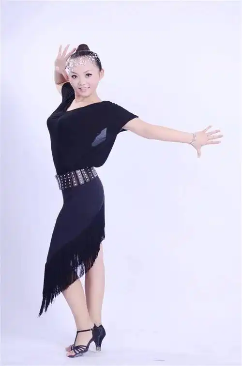 杨萍老师 拉丁舞教练组总教 国家一级教师 国家一级评审 国家一级