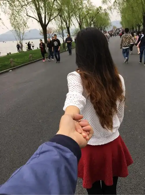 【牵手照】牵牵牵牵手,一直走到最后