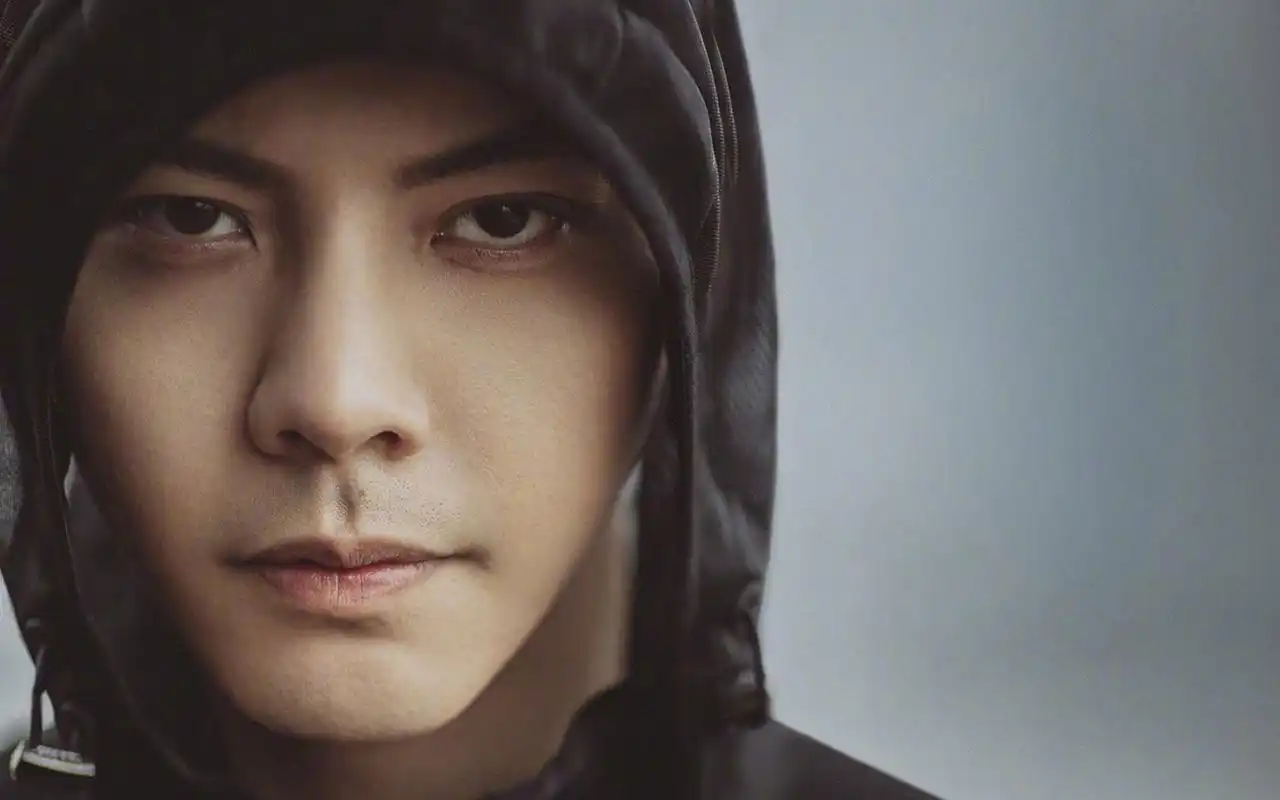 陈伟霆潇洒率性高清桌面壁纸