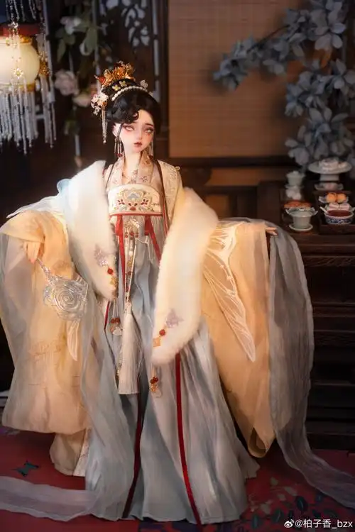 首套做工与刺绣只求精致不计成本,力求做到我们能达到的最高标准!