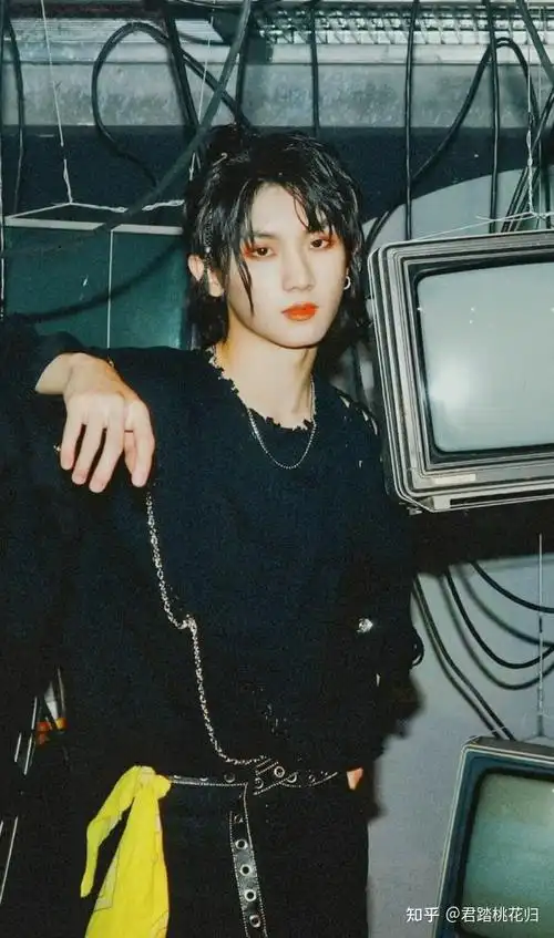 时代少年团的马嘉祺真的好丑,爱豆怎么能这么丑啊?