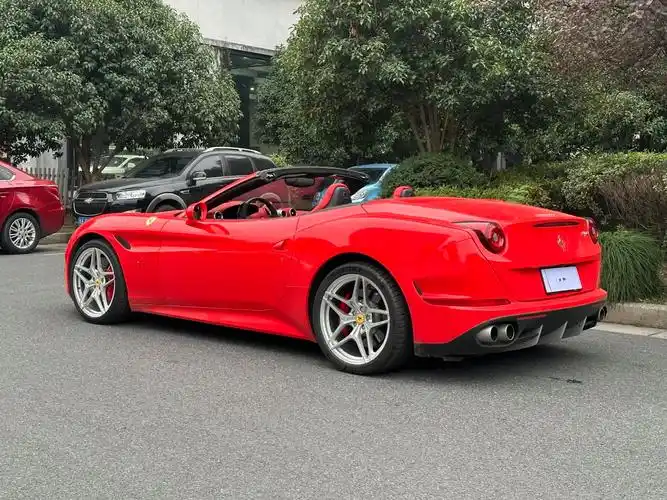 【杭州二手车】2015年6月_二手法拉利 california t 2015款 3.