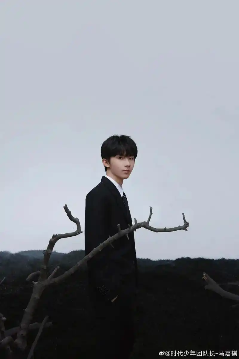 马嘉祺.#马嘉祺个人单曲《偷》 #马嘉祺20岁生日 #向全世 - 抖音