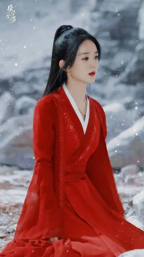 原创赵丽颖人间仙女古装和现代装你更喜欢哪一个