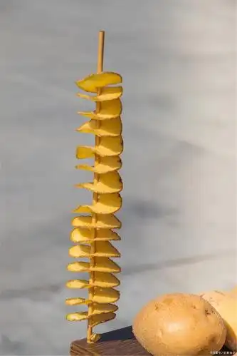 卖10块一串的旋风土豆,学会自己在家做,成本1块钱,又脆又香!