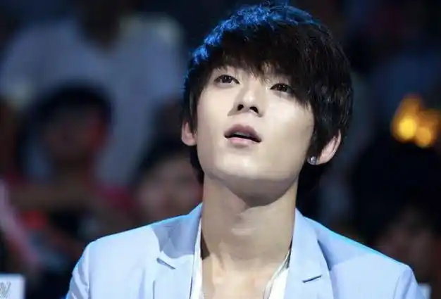 和毛晓彤分手5年后不可一世的陈翔终于露出了獠牙