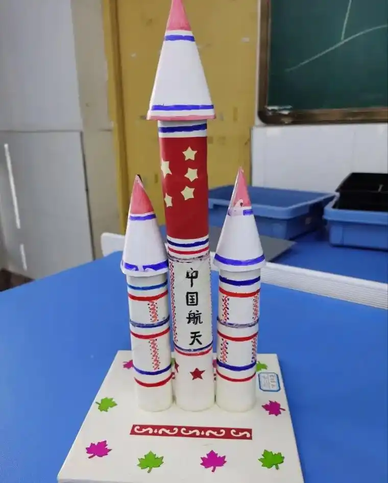 寒假航天主题手工.三四五年级寒假航天手工,变废为宝.正好观看 - 抖音