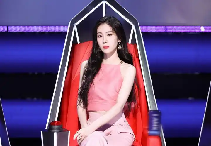 《2021中国好声音》廖昌永首度担任导师王靖雯排练频现失误