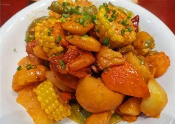 冬季吃炖菜,教你8道东北特色家常炖菜做法,都是下酒下饭硬菜