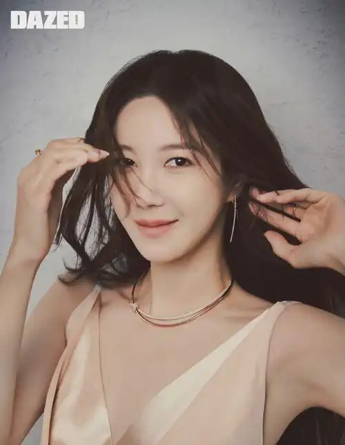 李智雅dazedkoreamarch20223月刊