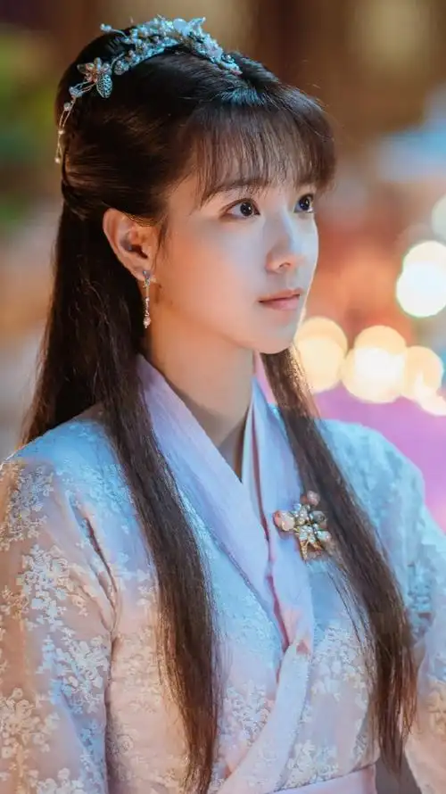 她和他的恋爱剧本罗涟漪庄达菲