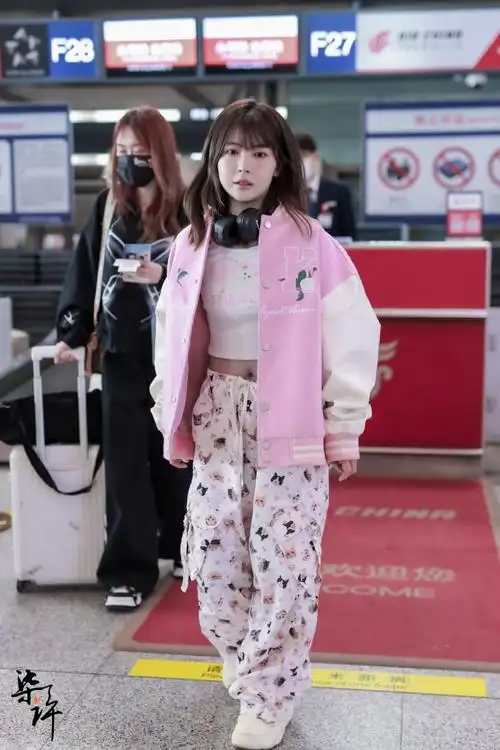 赖美云工作室独立运营