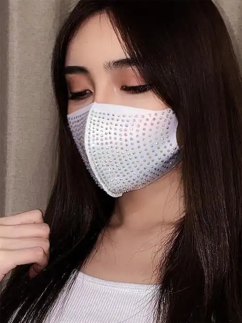 2021新款网红口罩冰丝丝棉透气镶钻闪钻装饰口罩