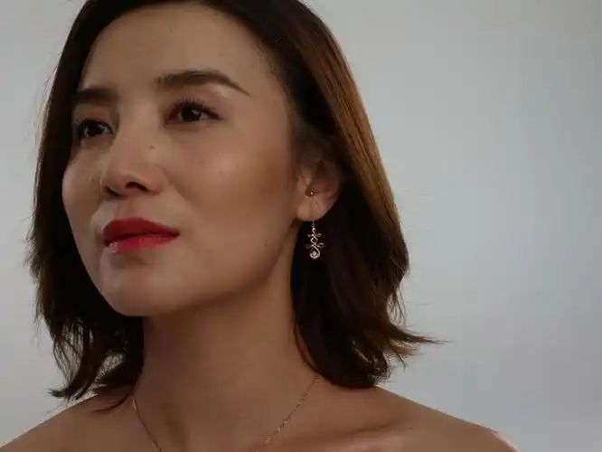 宋佳图片 宋佳图片短发图片