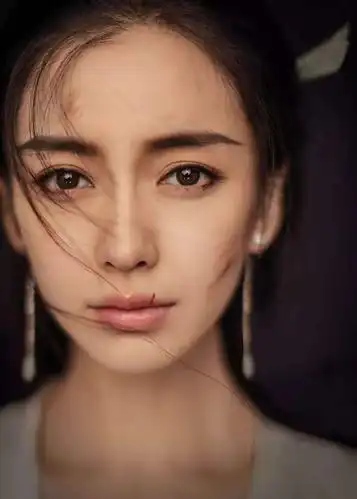 最美千面女星angelababy,魅惑与无辜,狂野和清纯,御姐并萝莉
